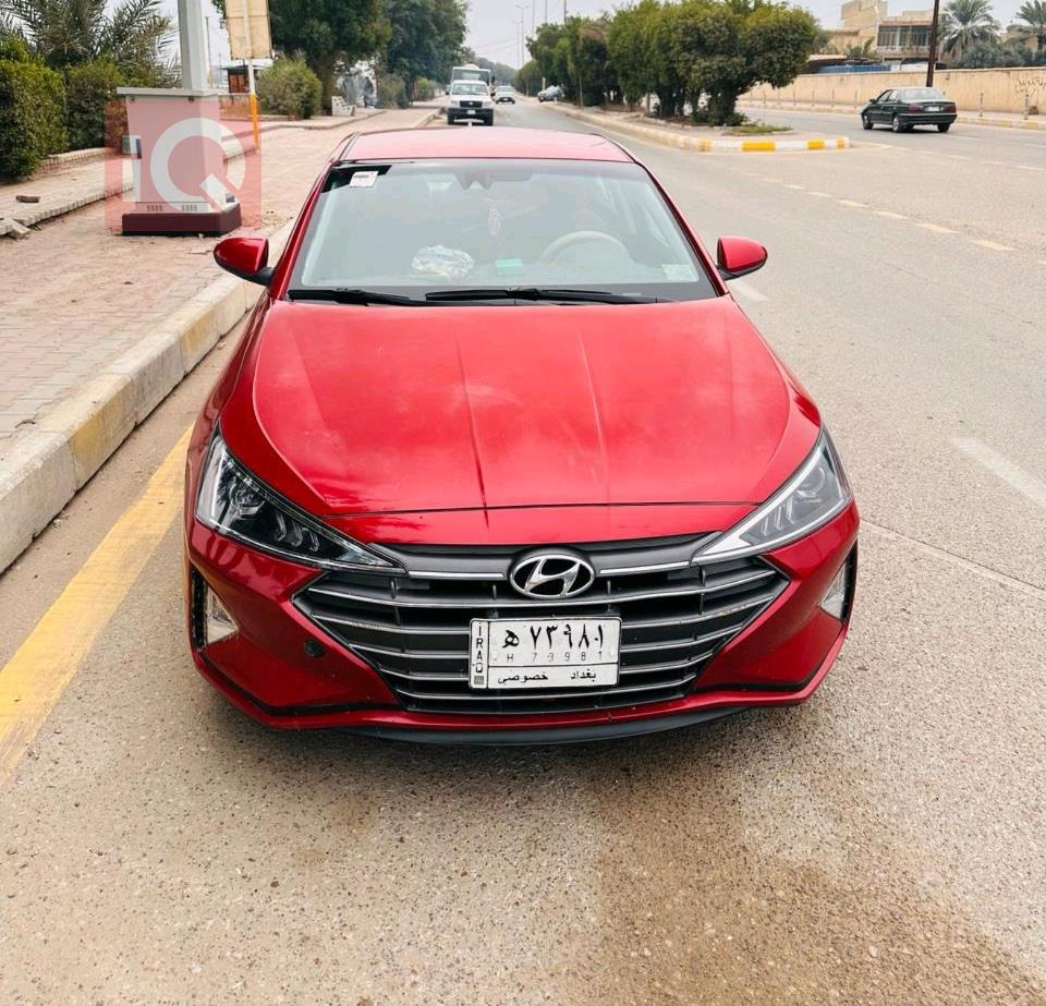 هیوندای ئەلەنترا